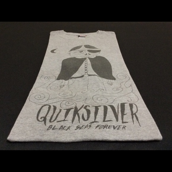 *GENTLY WORN* $20 - Quiksilver T-Shirt : LRG - Picture 1 of 1